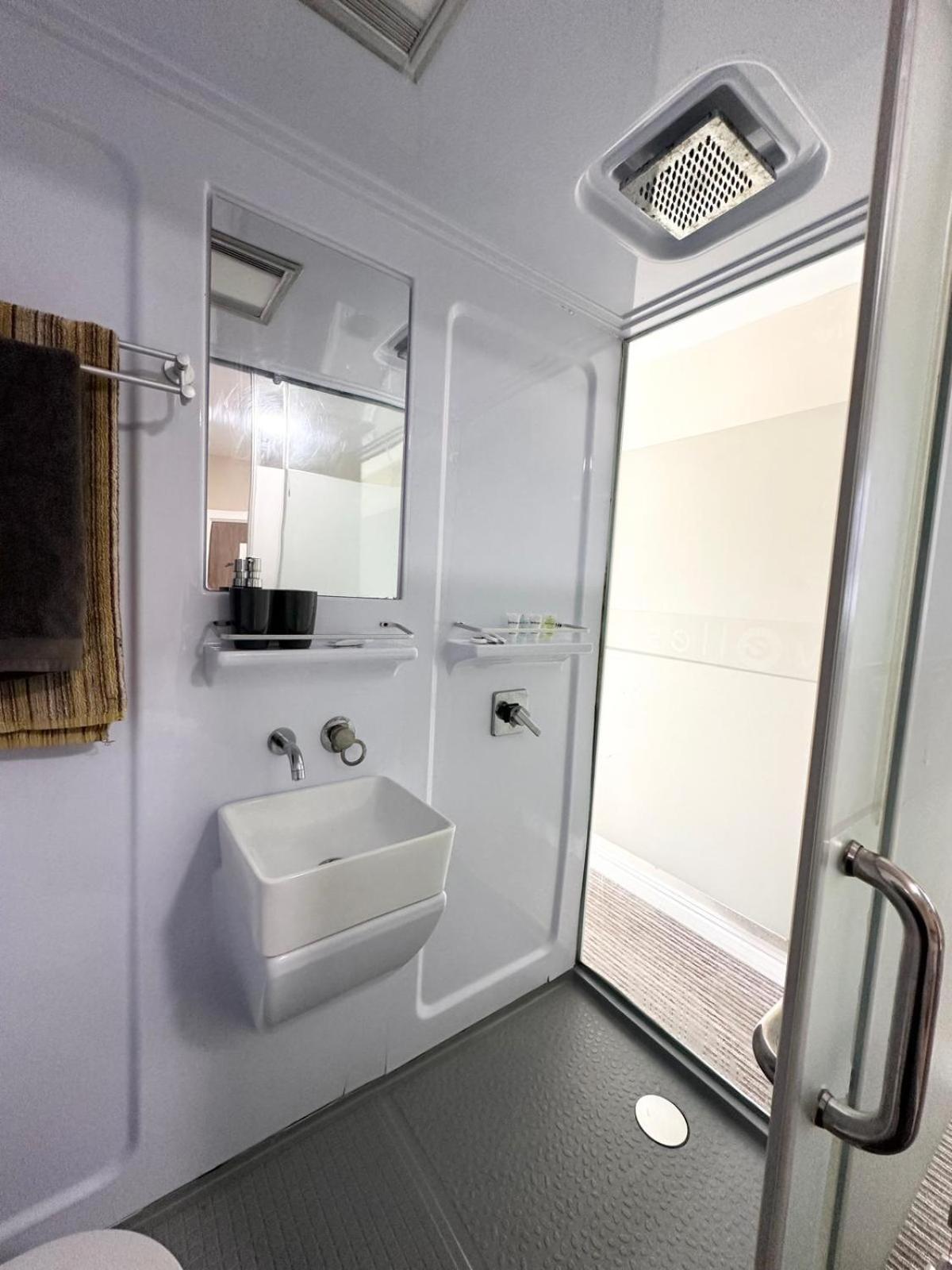 Studio Apartment For 2 Bradford  Exterior photo