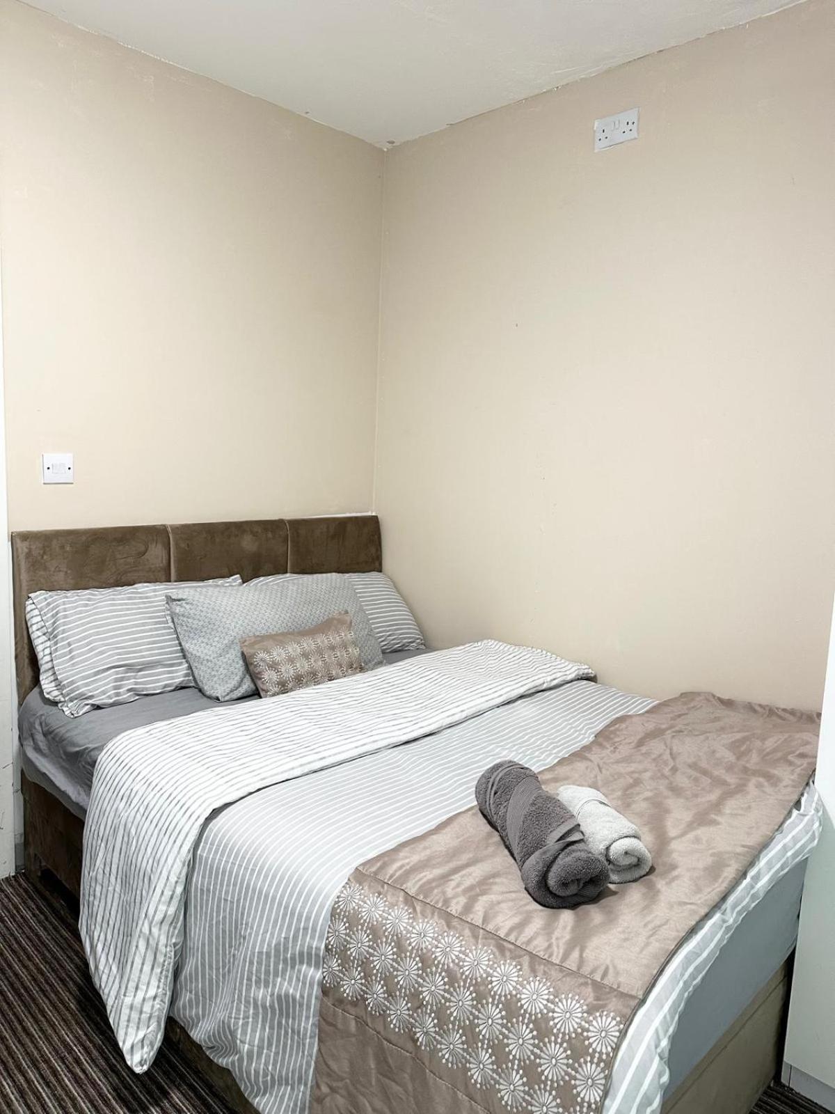Studio Apartment For 2 Bradford  Exterior photo